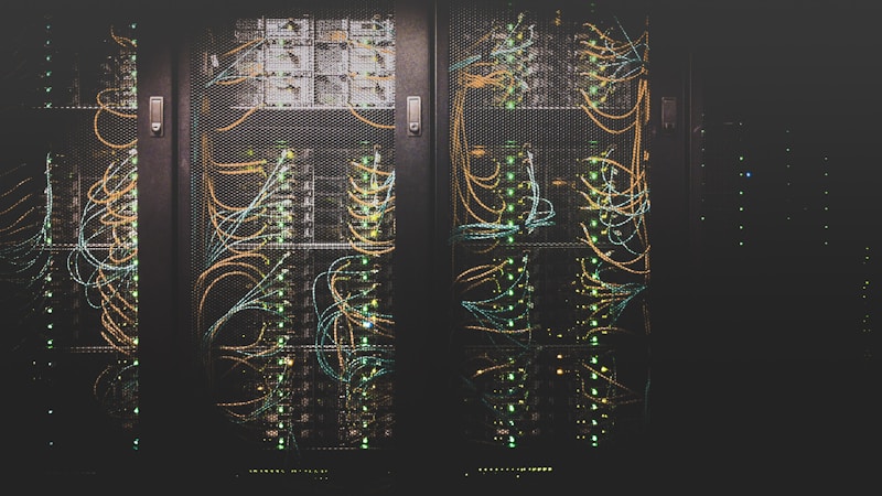 kmeeCloud & Infrastructure